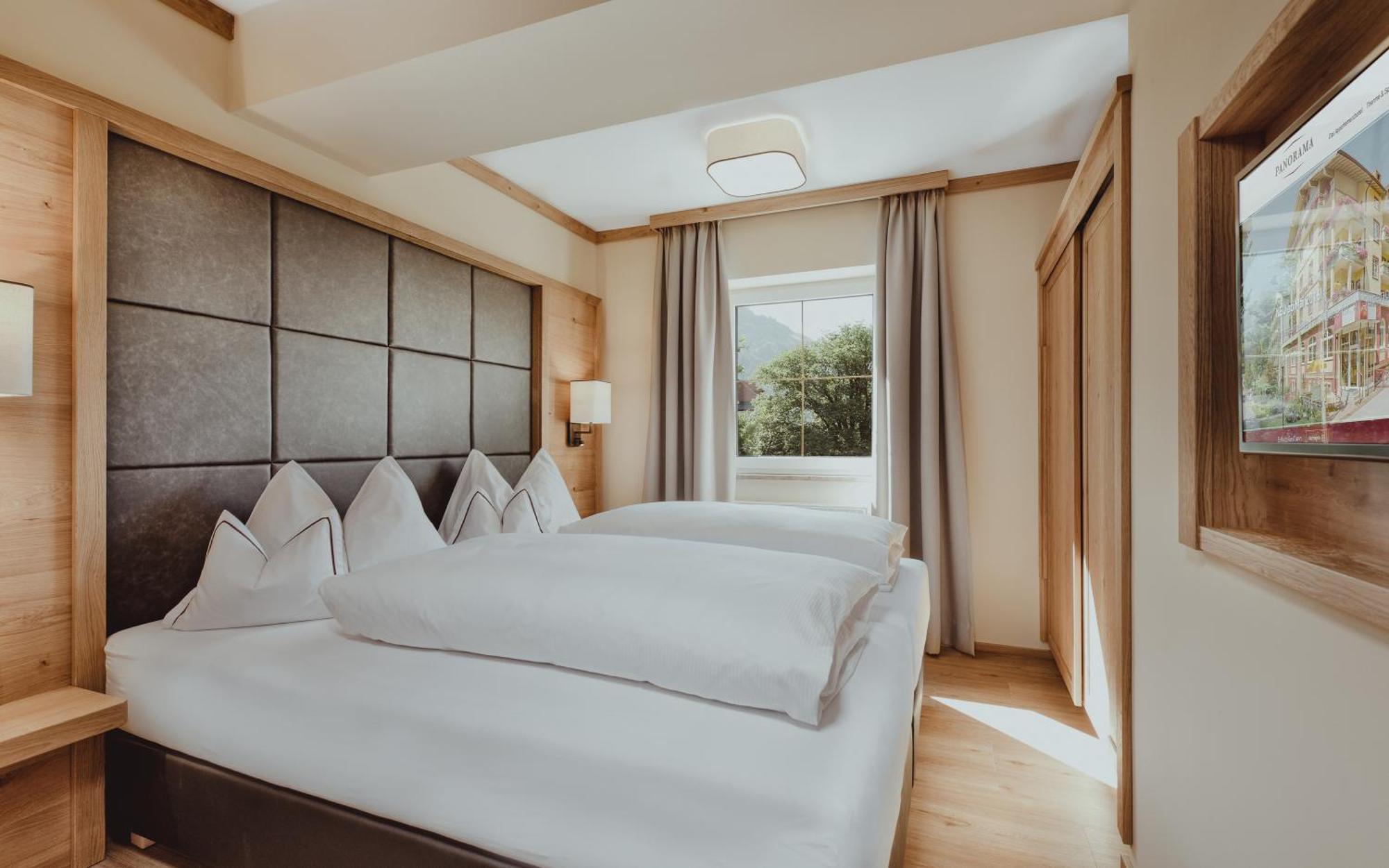 Appartement Hotel Panorama-im Bademantel direkt in die Alpentherme Bad Hofgastein Buitenkant foto