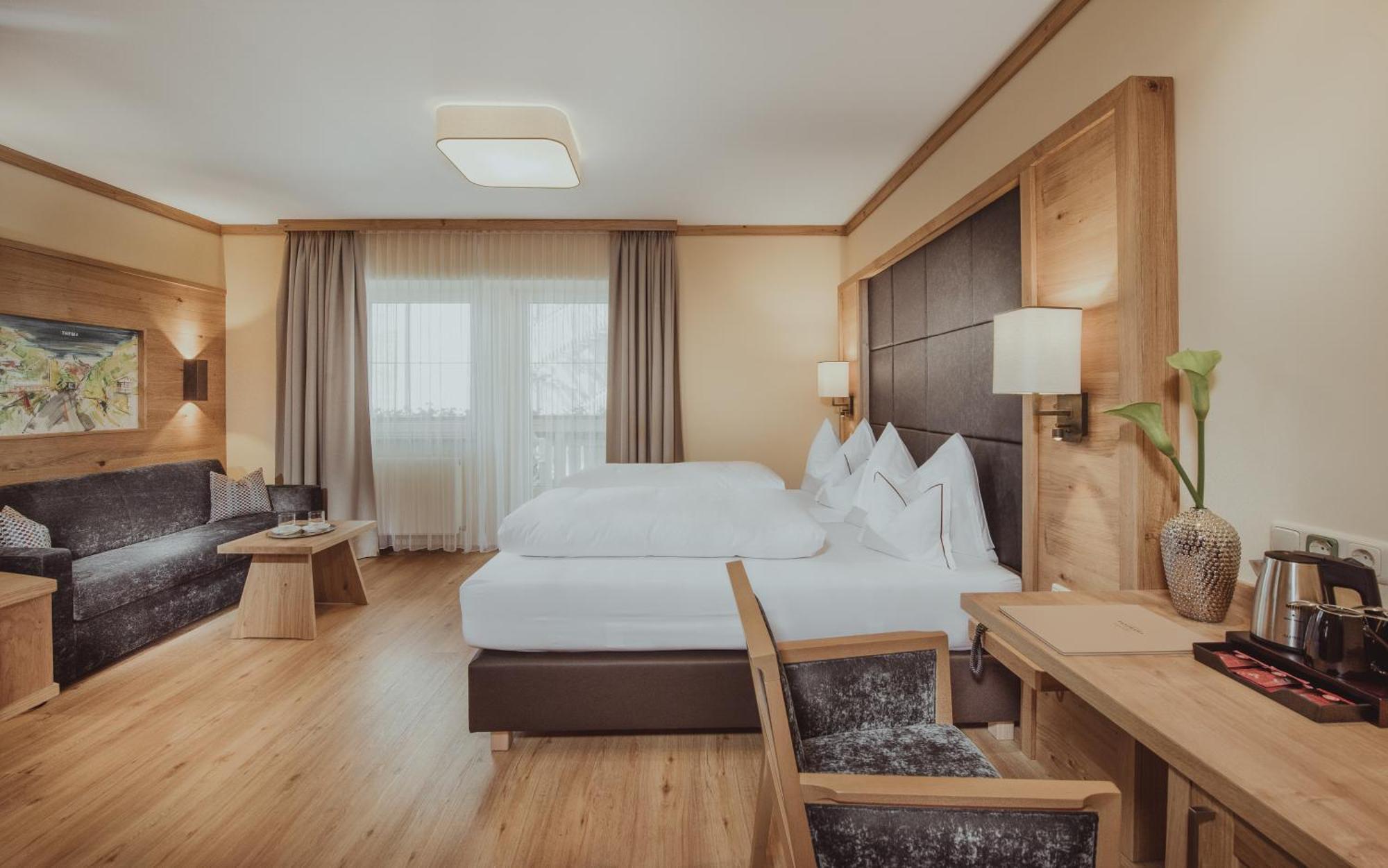 Appartement Hotel Panorama-im Bademantel direkt in die Alpentherme Bad Hofgastein Buitenkant foto
